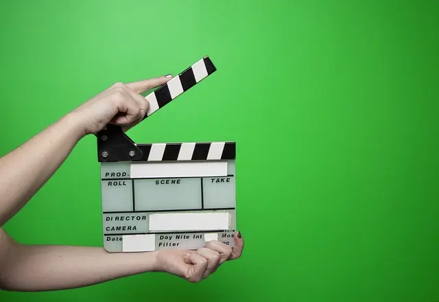 Cómo Planificar un Video Musical que Atraiga a Tu Audiencia