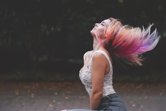 Cómo Crear un Video Musical que Resalte en Plataformas Digitales