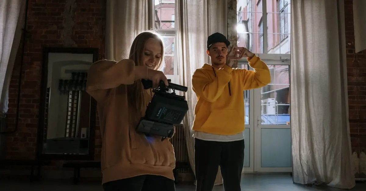 Cómo Crear un Video Musical Atractivo con Bajo Presupuesto